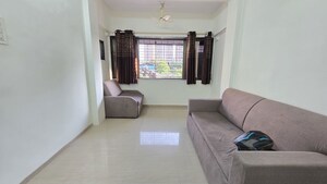 1 BHK Apartment For Rent in Evershine Nagar