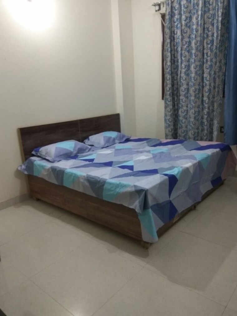 Bedroom, east of kailash 1 RK 40 Sq.Yd. Builder Floor In East Of Kailash Delhi 10054702