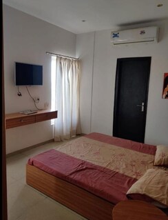 1 BHK Apartment For Rent in Wave Dream Homes
