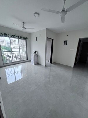 Room in 2 BHK Apartment at Parikh Perry Apartments, Malad West – for Rent