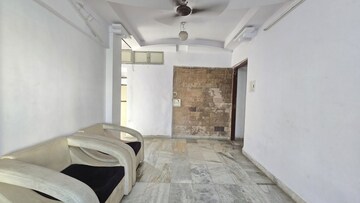 Living Room in 1 BHK Apartment at Evershine Nagar – for Rent