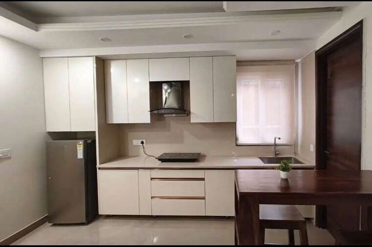 Kitchen, lalbagh 1 Bedroom 650 Sq.Ft. Apartment In Lalbagh Lucknow 10054732