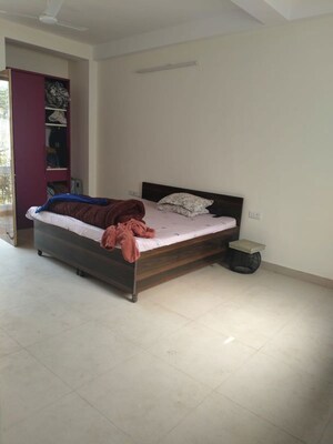 Bedroom in 1 BHK Builder Floor at Sector 23 – for Rent