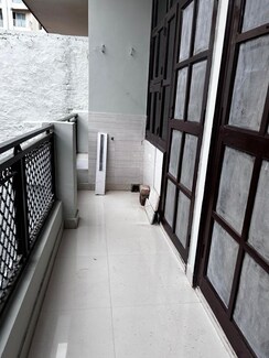 2 BHK Builder Floor For Rent in Sector 22B