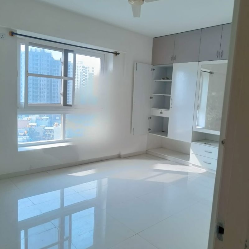 3 BHK + Pooja Room Apartment For Rent in DS Max Skycity