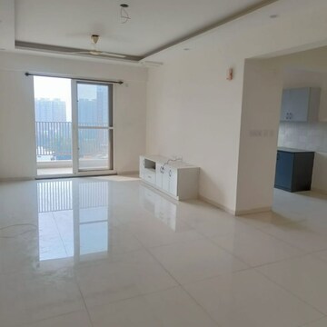 Room in 3 BHK Apartment at DS Max Skycity, Chokkanahalli – for Rent