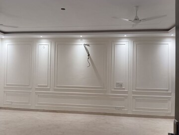 Room in 3 BHK Builder Floor at Palam Vihar – for Rent