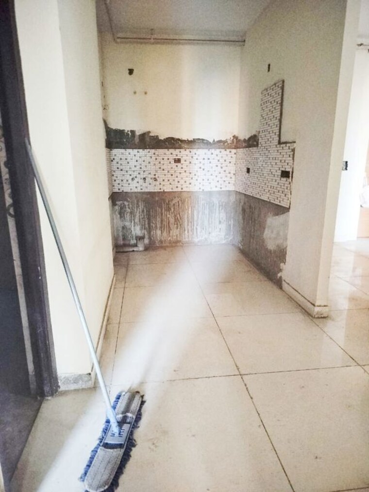 Bathroom, niti khand 3 Bedroom 1500 Sq.Ft. Builder Floor In Niti Khand Ghaziabad 10054793