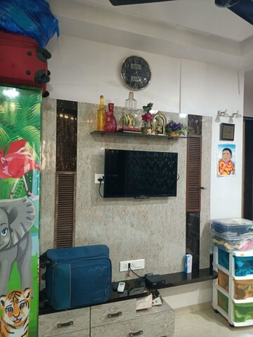 Furnished Amenities in 2 BHK Apartment at Vasant Oasis Phase I, Andheri East – for Rent