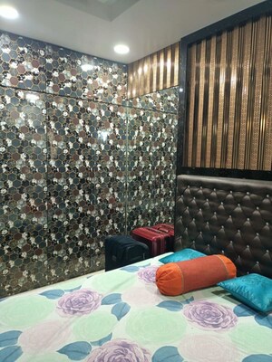 Bedroom in 2 BHK Apartment at Vasant Oasis Phase I, Andheri East – for Rent