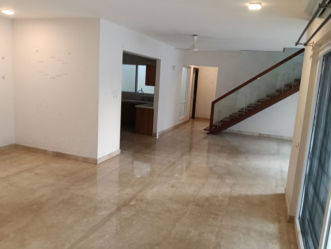 4 BHK + Servant Room Apartment For Rent in Sindhi Colony Ulsoor