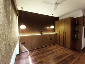 Furnished Amenities in 4 BHK Apartment at Ardee City, Sector 52 – for Rent