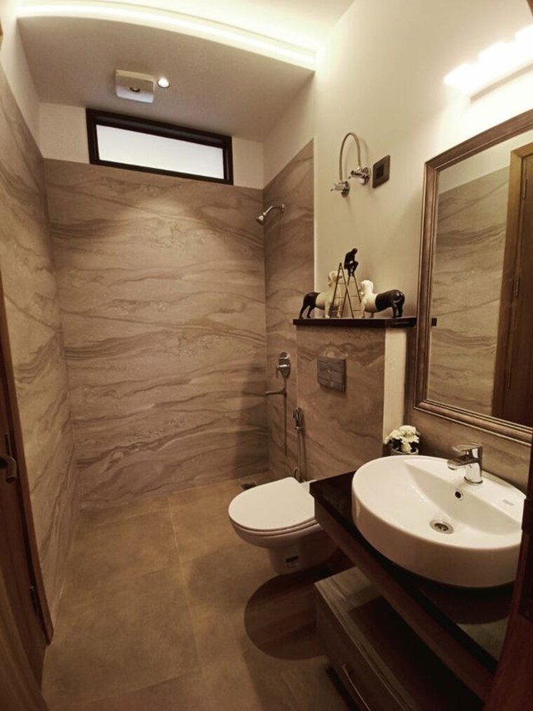 Bathroom, ardee-city 4 Bedroom 3500 Sq.Ft. Apartment In Sector 52 Gurgaon 10054808