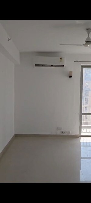 3 BHK Apartment For Sale in Pioneer Park Phase 1, Sector 61
