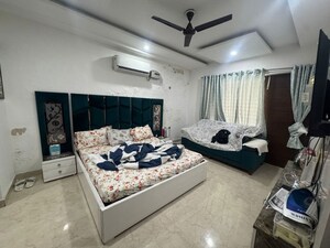 Bedroom in 4 BHK Builder Floor at Parklands, Sector 85 – for Sale