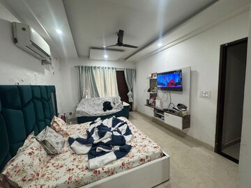 Bedroom in 4 BHK Builder Floor at Parklands, Sector 85 – for Sale