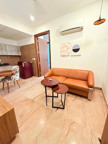 Living Room in 1 BHK Builder Floor at Gupta Awas, Sector 43 – for Rent