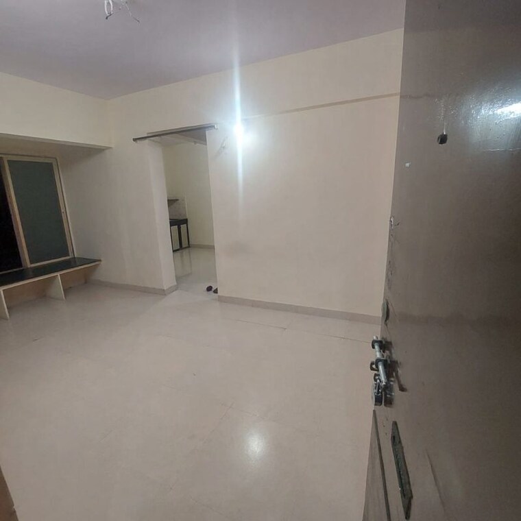 Room, shanti-niketan-chs-dahisar 1 Bedroom 570 Sq.Ft. Apartment In Dahisar West Mumbai 10054845