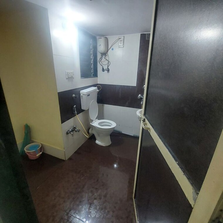 Master Bedroom, shanti-niketan-chs-dahisar 1 Bedroom 570 Sq.Ft. Apartment In Dahisar West Mumbai 10054845