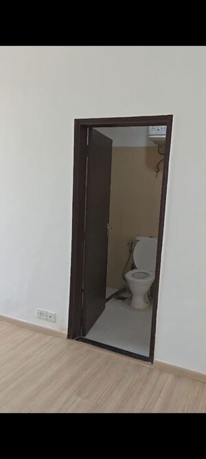 Furnished Amenities in 3 BHK Apartment at Pioneer Park Phase 1, Sector 61 – for Sale