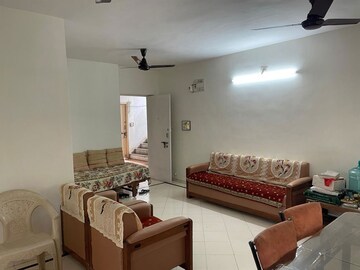 Living Room in 2 BHK Apartment at Satellite – for Rent