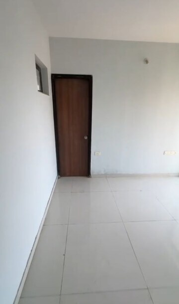 Furnished Amenities in 1.5 BHK Apartment at Lodha Palava City Lakeshore Greens, Dombivli East – for Sale