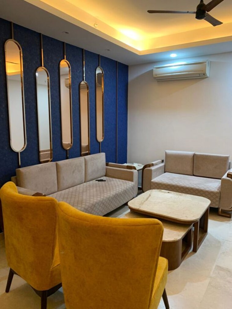 Master Bedroom, pioneer-park-phase-1 4 Bedroom 2550 Sq.Ft. Apartment In Sector 61 Gurgaon 10054865