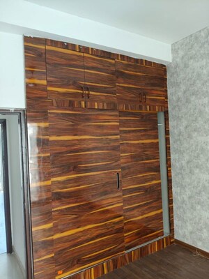 Furnished Amenities in 5 BHK Villa at BPTP Park Elite Premium, Sector 84 – for Rent