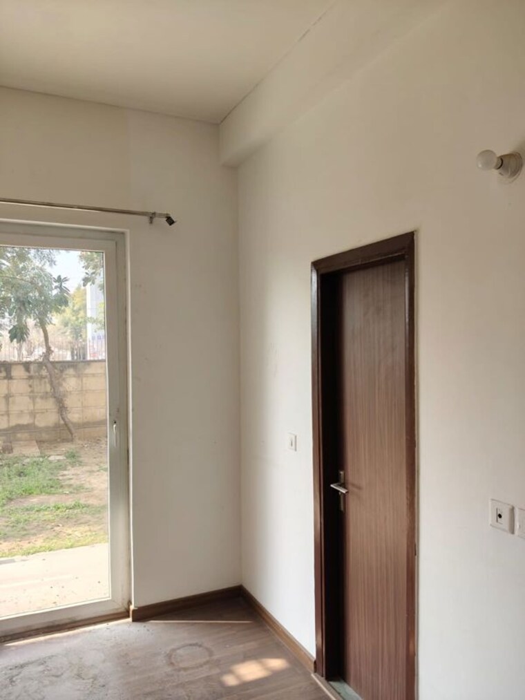 Room, bptp-park-elite-premium 5 Bedroom 300 Sq.Yd. Villa In Sector 84 Faridabad 10054871