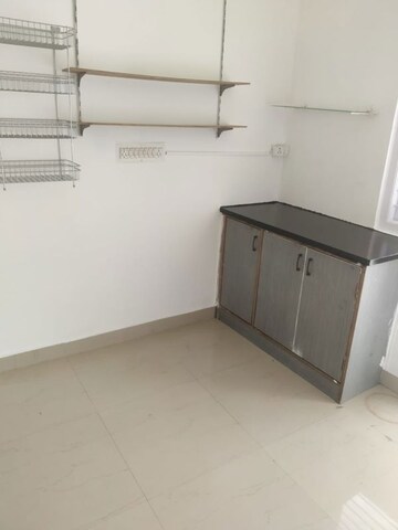 Room in 1 BHK Builder Floor at Ejipura – for Rent