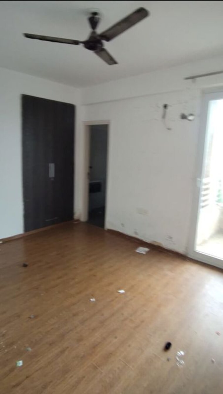 Room, tulip-violet 3 Bedroom 1578 Sq.Ft. Apartment In Sector 69 Gurgaon 10054883