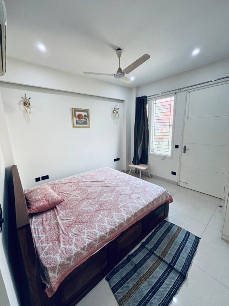 Bedroom, dlf-atria 3 Bedroom 300 Sq.Yd. Builder Floor In Dlf Phase ii Gurgaon 10054890