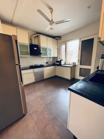 Kitchen in 3 BHK Builder Floor at DLF Atria, Dlf Phase ii – for Rent