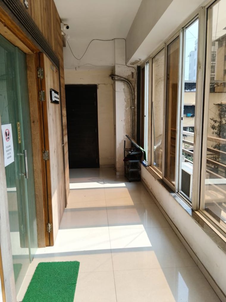 undefined, naupada Commercial Office Space 1400 Sq.Ft. In Naupada Thane 10054902