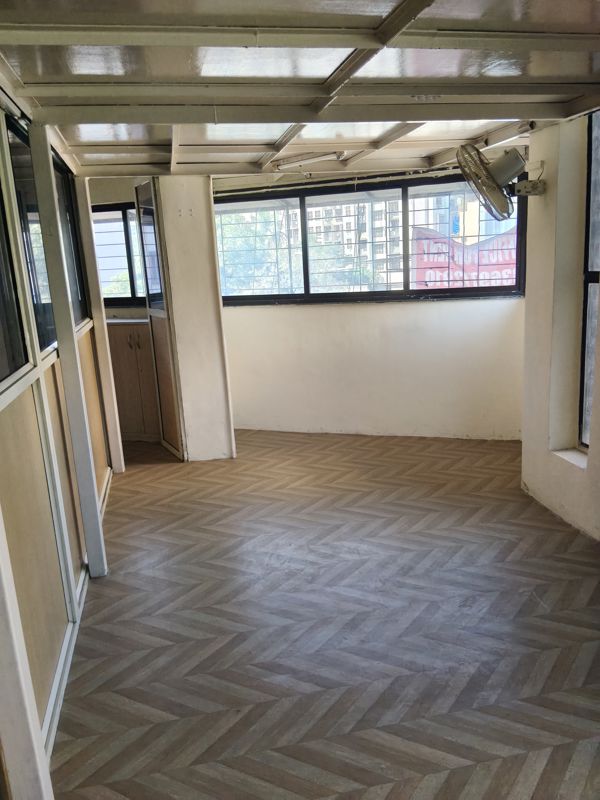 Office Space For Rent in Naupada