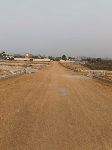  Plot For Sale in Batasingaram