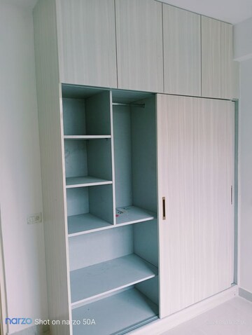 Furnished Amenities in 2 BHK Apartment at Signature Global Synera, Sector 81 – for Rent