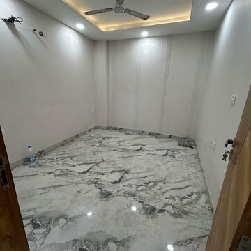 Bedroom in 2 BHK Builder Floor at Kotla – for Rent