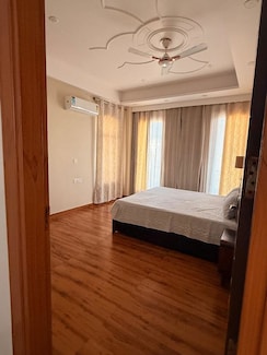 3 BHK Builder Floor For Rent in M3M Atrium