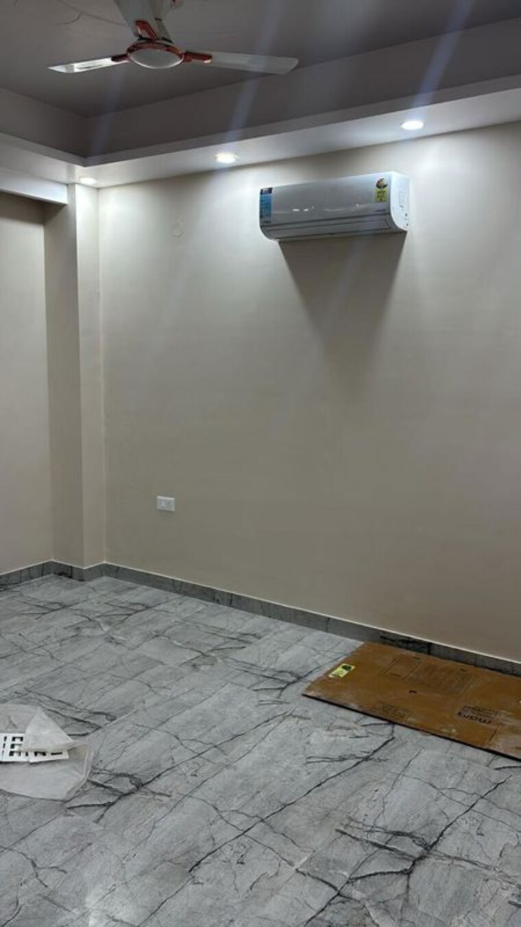 Room, m3m-atrium 3 Bedroom 380 Sq.Yd. Builder Floor In Sector 57 Gurgaon 10054924