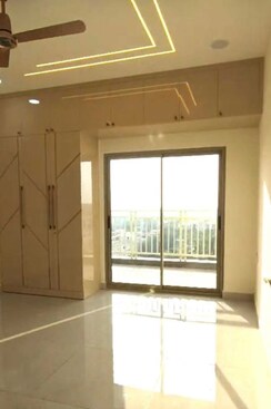 3 BHK + Pooja Room Apartment For Rent in Hallmark Treasor