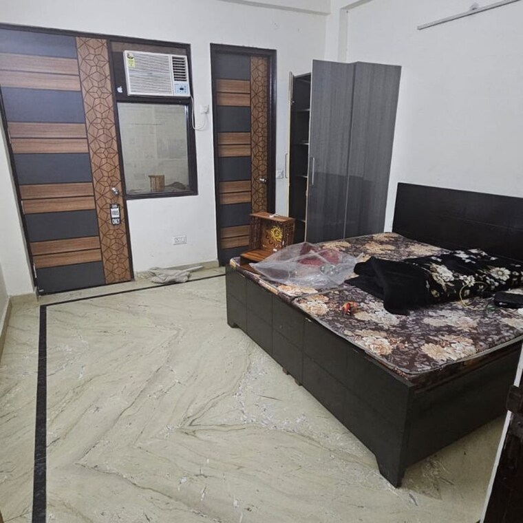 Bedroom, sector 63a 2 Bedroom 900 Sq.Ft. Builder Floor In Sector 63a Noida 10054947