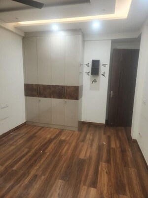 3 BHK Builder Floor For Rent in Sector 57
