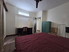 2 BHK + Extra Room Apartment For Rent in Rajnigandha CHS Goregaon