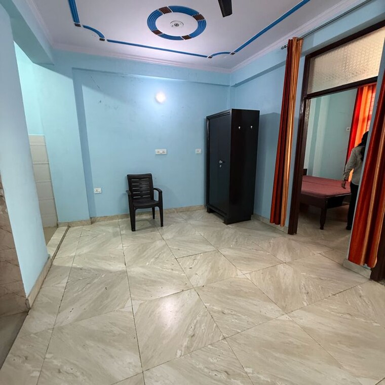 Bedroom, sector 63a 1.5 Bedroom 600 Sq.Ft. Builder Floor In Sector 63a Noida 10054968