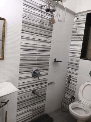 Bathroom in 2 BHK Apartment at Vile Parle East – for Rent