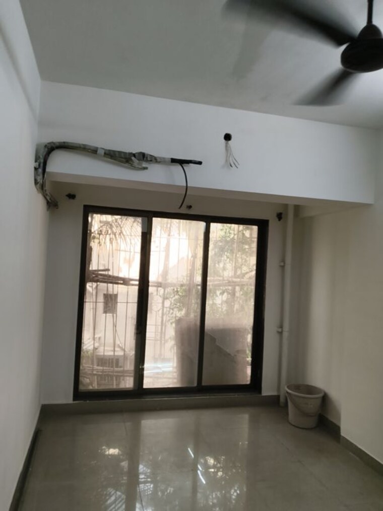 Room, vile parle east 2 Bedroom 750 Sq.Ft. Apartment In Vile Parle East Mumbai 10054996