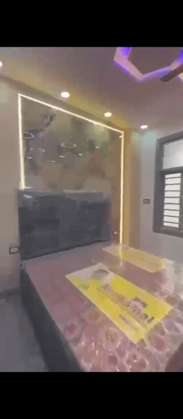 Furnished Amenities in 2 BHK Builder Floor at Dwarka Mor – for Sale