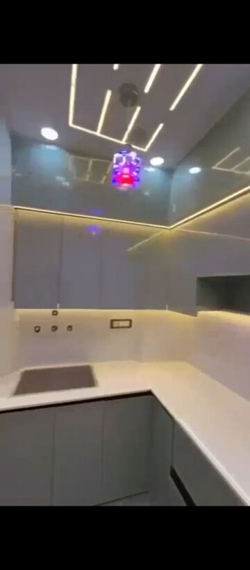 Furnished Amenities in 2 BHK Builder Floor at Dwarka Mor – for Sale