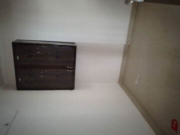 Furnished Amenities in 2.5 BHK Apartment at Amrapali Leisure Park, Amrapali Leisure Valley – for Rent